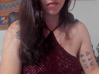 Alysa Taylor webcam model stream image