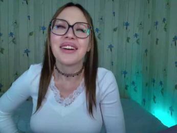 ElinaOcean webcam model stream image