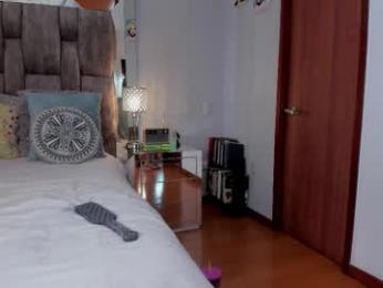 mirandacollins_ webcam model stream image