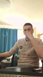 Lienlingsidiot webcam model stream image