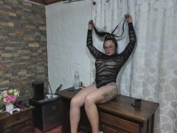 WildEstateSinners webcam bongacams model stream image