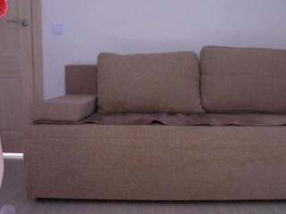 Diera Hewson webcam model stream image