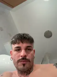 D3V0Z webcam model stream image