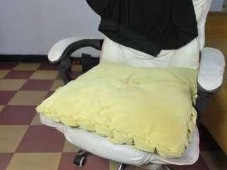 mike-guzman webcam model stream image