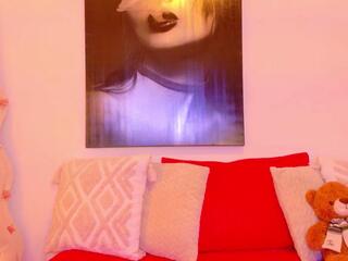 Juliana Saenz webcam model stream image