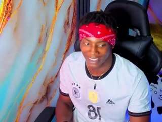 andremuscle12 webcam model stream image