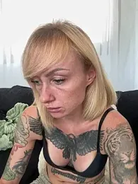 haileyhope_ webcam model stream image