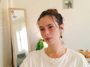 DeliFlower webcam model stream image