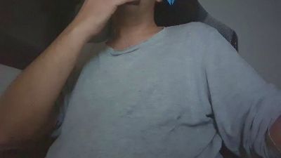 Luigis33 webcam model stream image