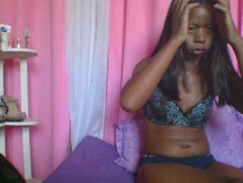 Kitaniahbb webcam bongacams model stream image