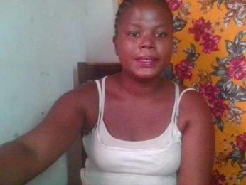 Franciah webcam bongacams model stream image