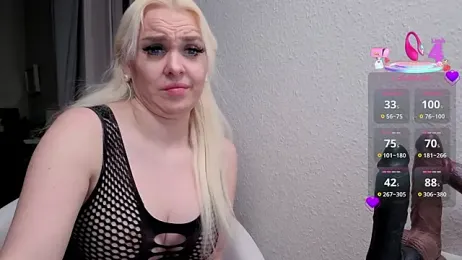 MIA-XXX webcam model stream image