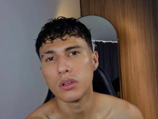 Mugly Yoshida webcam model stream image