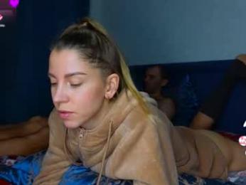 lisi4ka_basik33 webcam chaturbate model stream image