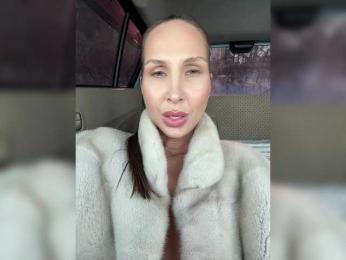 HOT_honey webcam bongacams model stream image