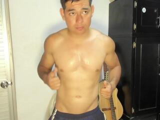 Lenoard Dupont webcam model stream image