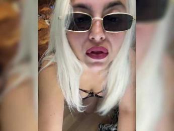 -RiskyVixen- webcam bongacams model stream image