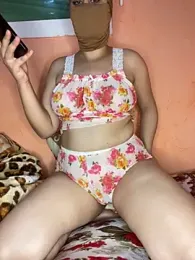 PommeBleue webcam stripchat model stream image