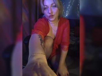 Tanysha-1 webcam bongacams model stream image