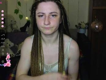 Musekittyjeni112 webcam model stream image