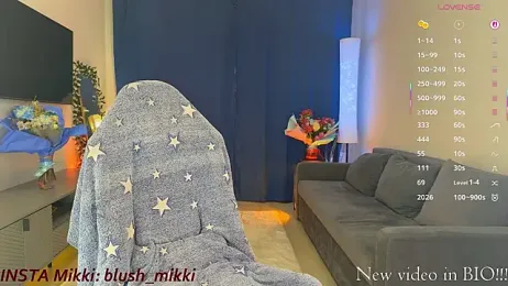 mikkixmeow webcam model stream image