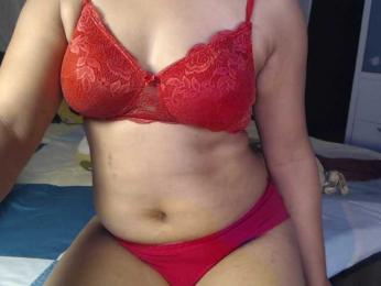 Itshotanu webcam bongacams model stream image