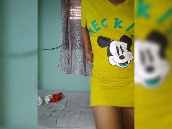 Isabellah webcam model stream image