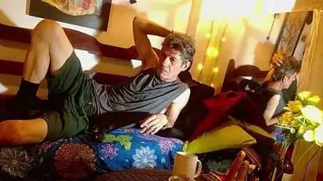 laye19 webcam model stream image