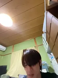 koushi_9213 webcam model stream image