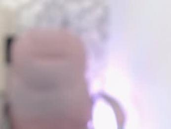 lunaykross webcam model stream image