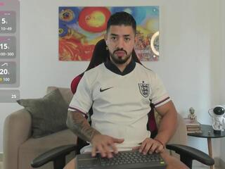 Ezzio Scolaro webcam model stream image