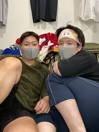 B-W_22-16_ webcam stripchat model stream image