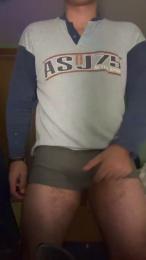 Grey2001_ webcam model stream image