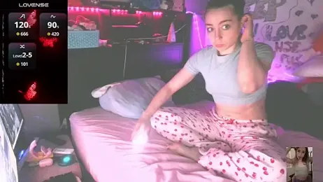 Blondiewithanass webcam model stream image