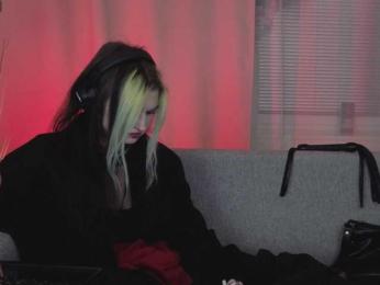 ToxicKittyy webcam model stream image