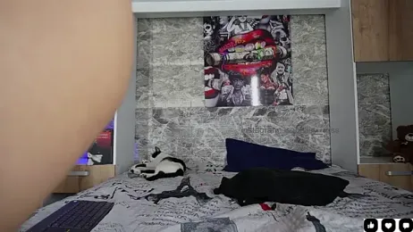 Sami_ross webcam model stream image