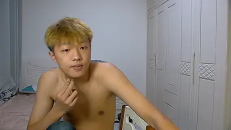 Chocolates-001 webcam model stream image