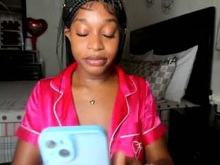 iluvsaffire-bleu webcam camsoda model stream image