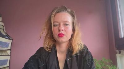 BettyGlow webcam model stream image