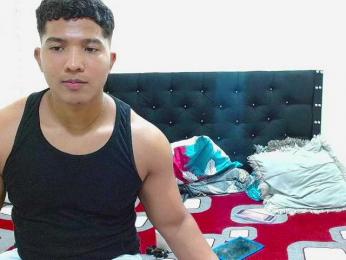 latihotlove webcam model stream image