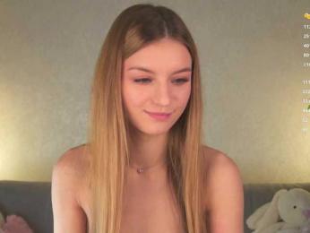 ilittleheart webcam bongacams model stream image