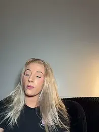 Strongqueen webcam stripchat model stream image