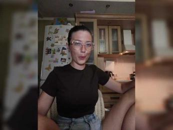 HolySinner webcam model stream image