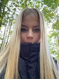 RossyMood webcam model stream image