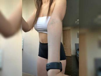 Lolichka20 webcam model stream image