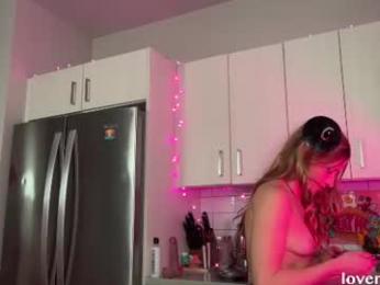 saraloverays webcam model stream image