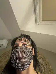 queen-chamss webcam stripchat model stream image