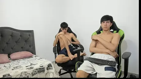 Estiv18_ webcam stripchat model stream image