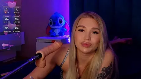 DreamKisss webcam model stream image