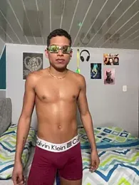 Mike_and_Rayan webcam stripchat model stream image